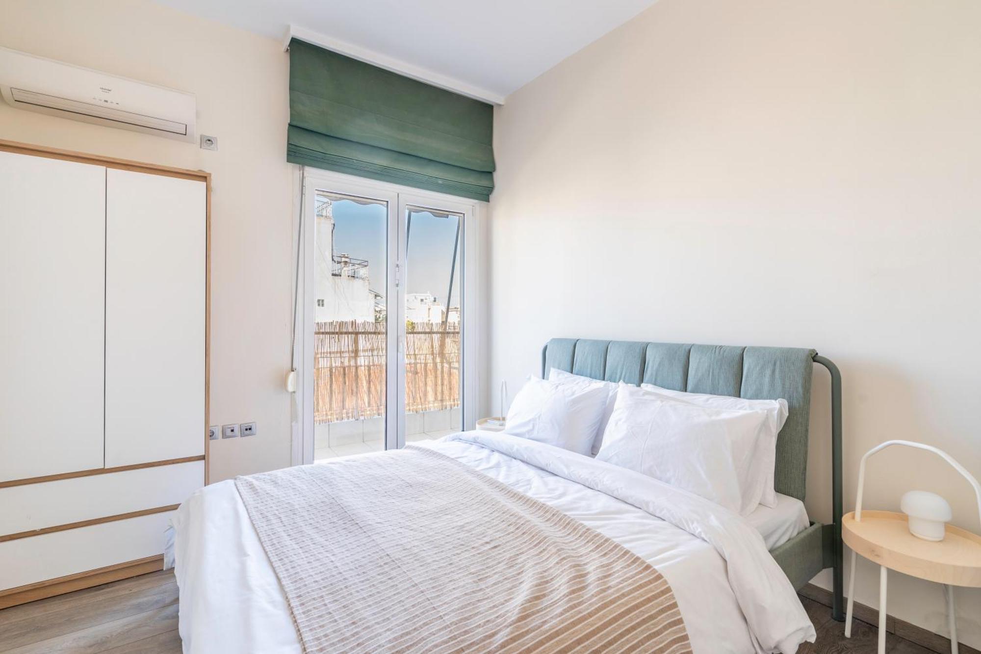 City Oasis: Newly Renovated 2Br Apt In City Center Athen Exterior foto