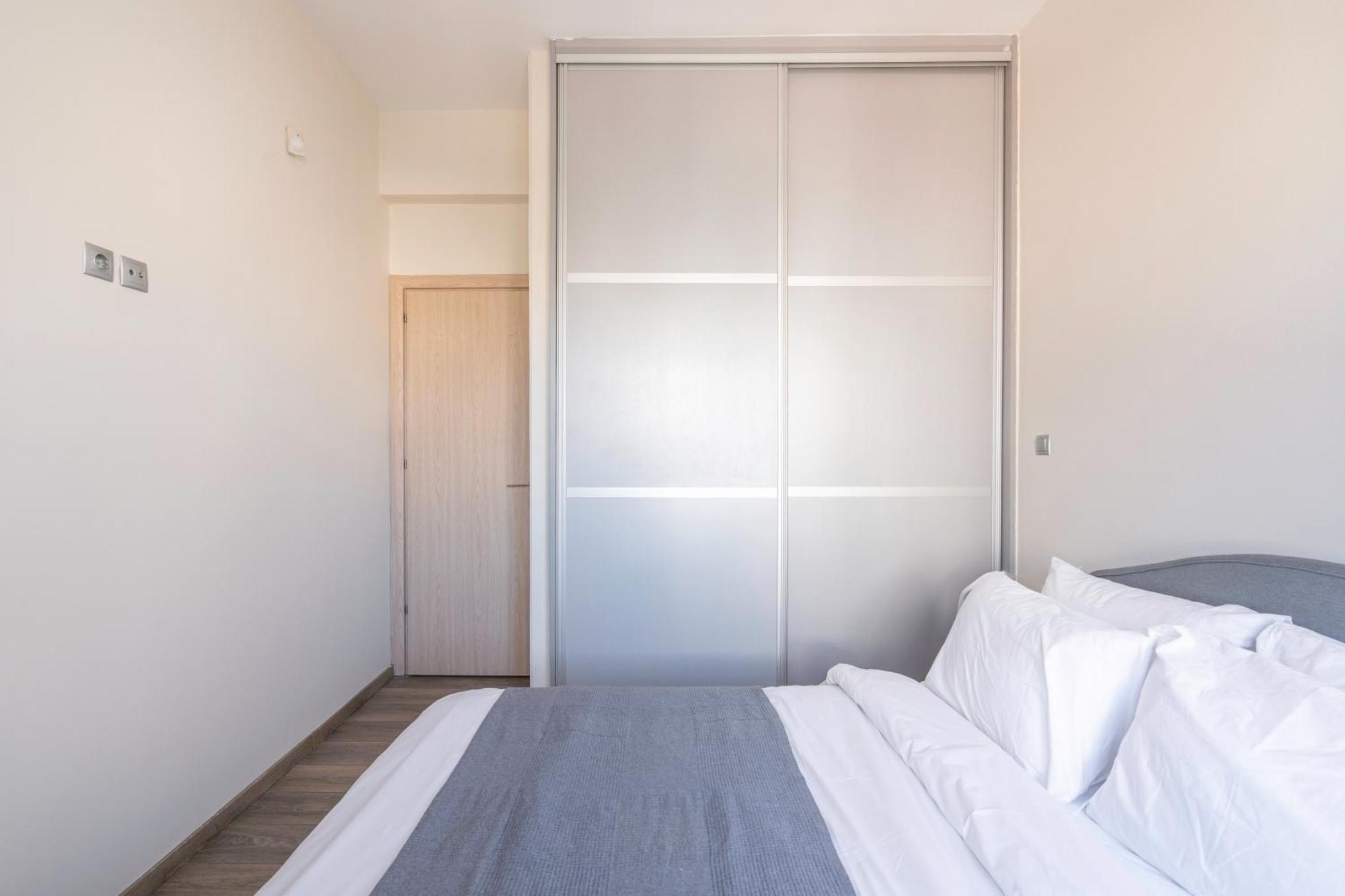 City Oasis: Newly Renovated 2Br Apt In City Center Athen Exterior foto