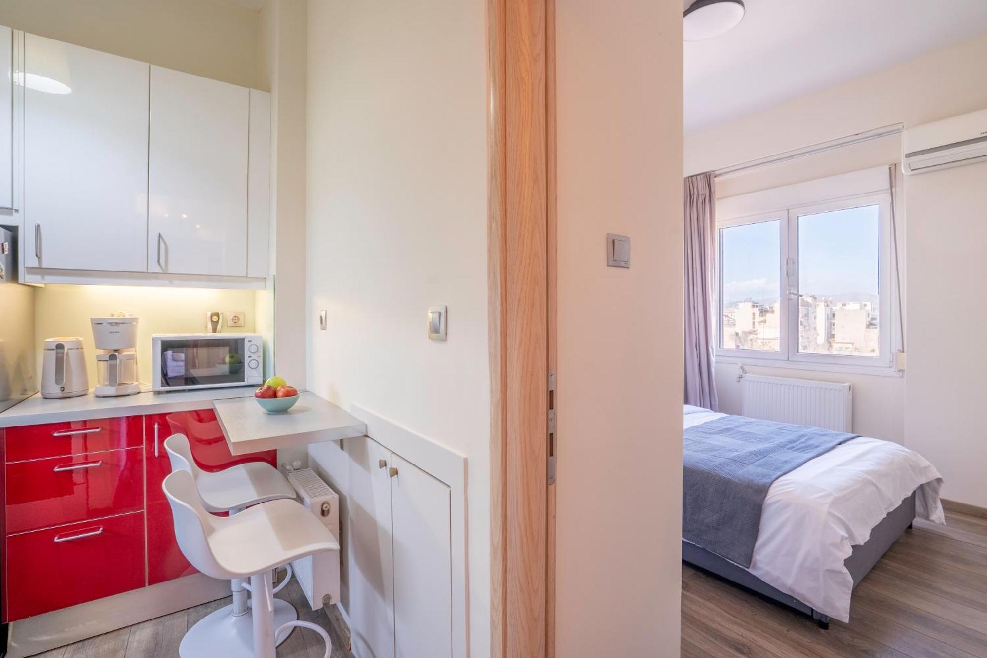 City Oasis: Newly Renovated 2Br Apt In City Center Athen Exterior foto