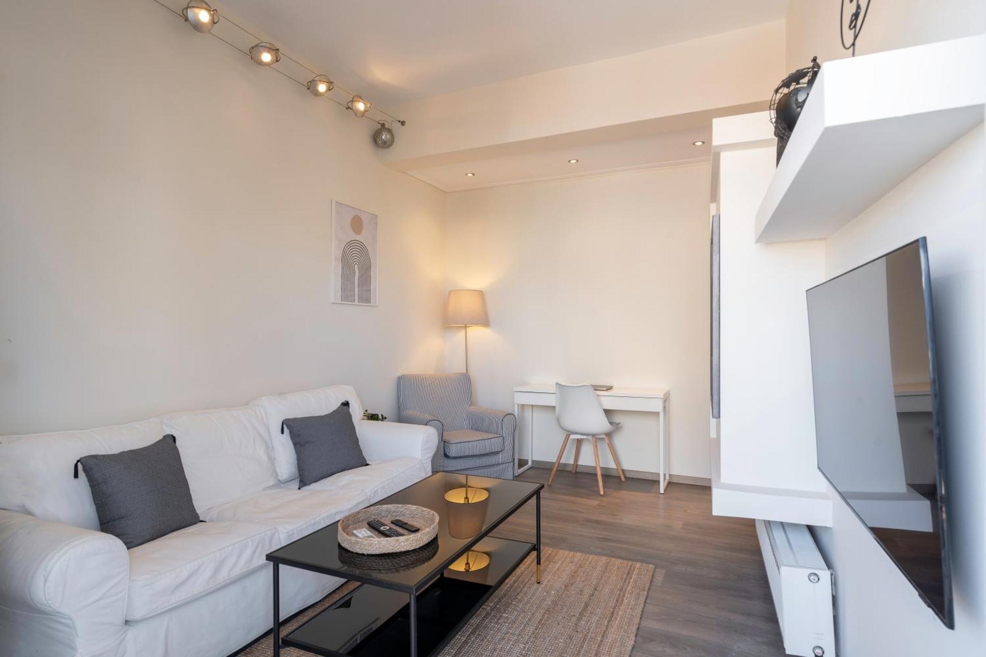 City Oasis: Newly Renovated 2Br Apt In City Center Athen Exterior foto